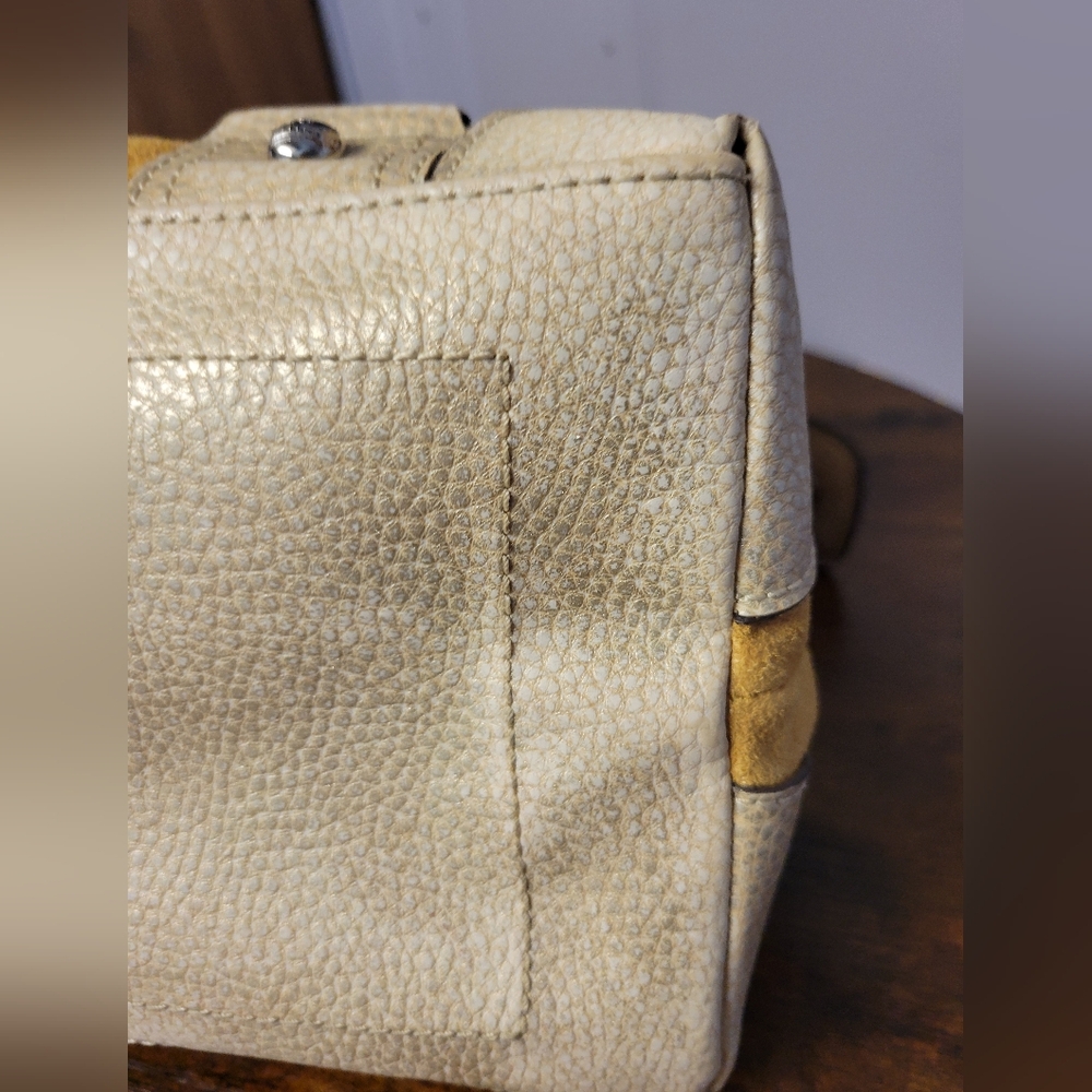 Kathy Van Zeeland shoulder Bag silver tone hardware-yellow - Picture 8 of 16